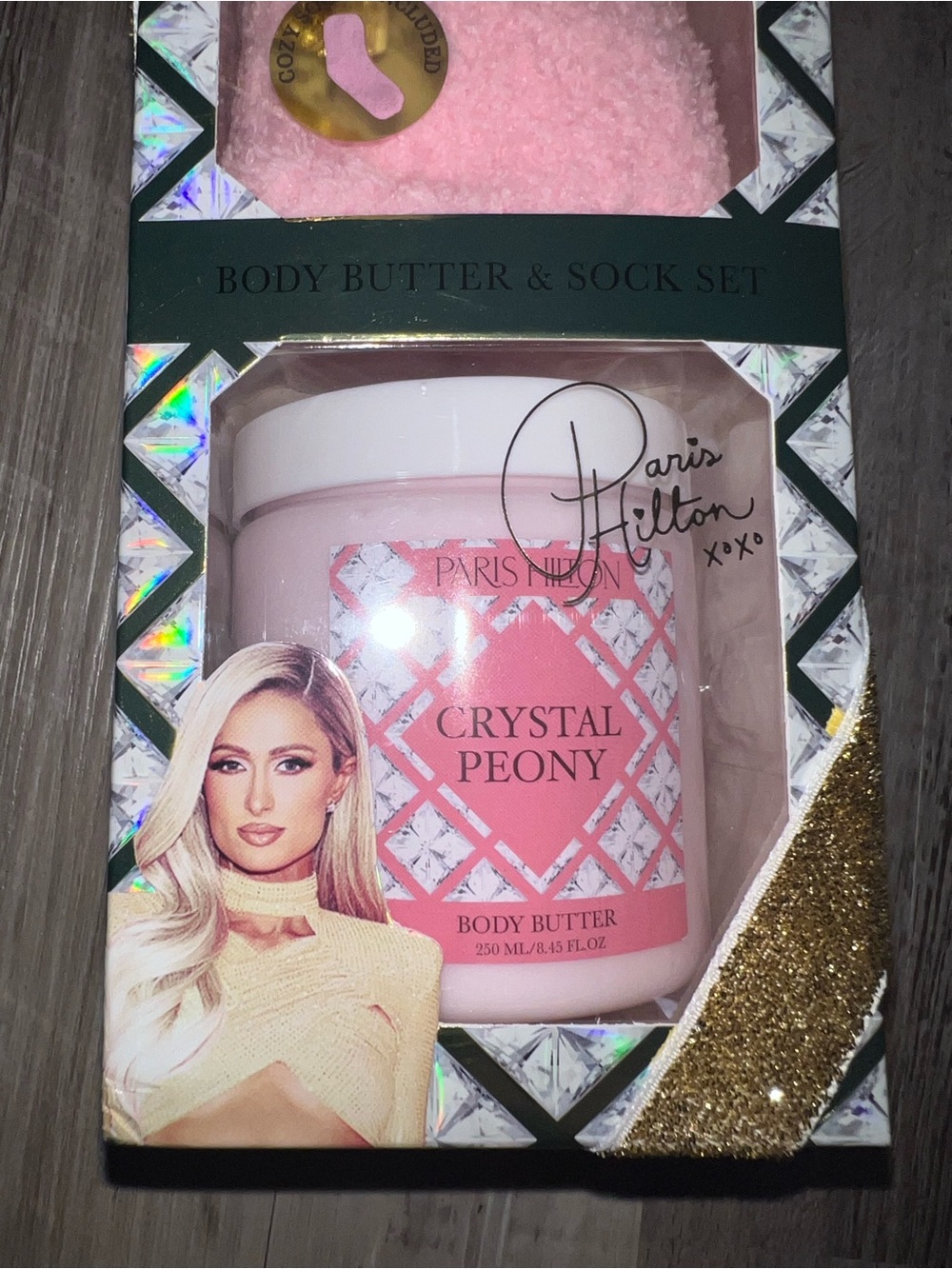 Paris Hilton Crystal Peony Body Butter & Pink Socks Gift Set - Picture 2 of 4